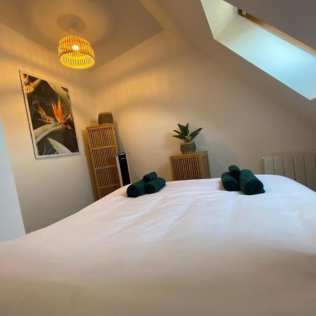 Ferienwohnung Sous Les Tropiques D'Ablis Exterior foto