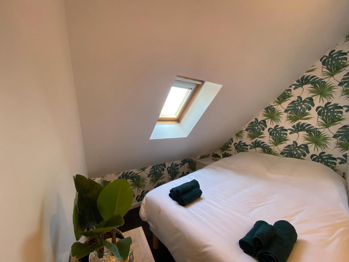 Ferienwohnung Sous Les Tropiques D'Ablis Exterior foto